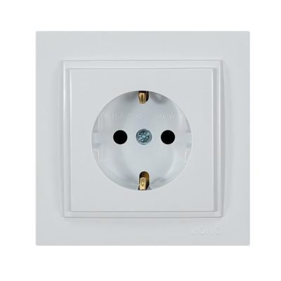 ΠΡΙΖΑ ΣΟΥΚΟ 16A ΛΕΥΚΗ ΜΕ ΠΑΙΔΙΚΗ ΠΡΟΣΤΑΣΙΑ (152-10131)