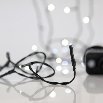 ΣΕΙΡΑ, 100 LED 3mm, 31V ΜΕΤΑΣΧΗΜΑΤΙΣΤΗ, 8 ΠΡΟΓΡΑΜΜΑΤΑ & ΜΝΗΜΗ, ΠΡΑΣΙΝΟ PVC ΚΑΛΩΔΙΟ, ΛΕΥΚΟ LED ΑΝΑ 5cm, ΠΡΟΕΚΤΑΣΗ ΠΑΡΟΧΗΣ 3m, ΙΡ44 (600-13160)