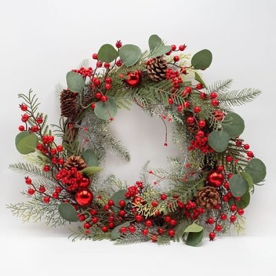 ΣΤΕΦΑΝΙ ΜΕ ΚΟΚΚΙΝΕΣ ΜΠΑΛΕΣ ΚΑΙ ΦΥΛΛΑ ΕΥΚΑΛΥΠΤΟΥ, 60cm (600-46704)