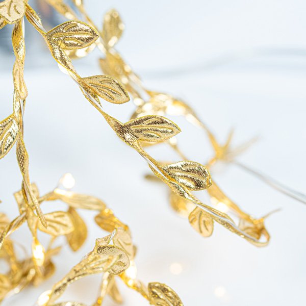 ΦΩΤΙΖΟΜΕΝΗ ΓΙΡΛΑΝΤΑ ΜΕ ΥΦΑΣΜΑΤΙΝΑ ΧΡΥΣΑ ΦΥΛΛΑ, 16 MINI LED, ΜΠΑΤΑΡΙΑΣ 3xAA, ΧΡΟΝΟΔΙΑΚΟΠΤΗ, ΘΕΡΜΟ ΛΕΥΚΟ LED ANA 10cm, ΠΡΟΕΚΤΑΣΗ ΠΑΡΟΧΗΣ 30cm, IP20 (600-11458) - Image 2