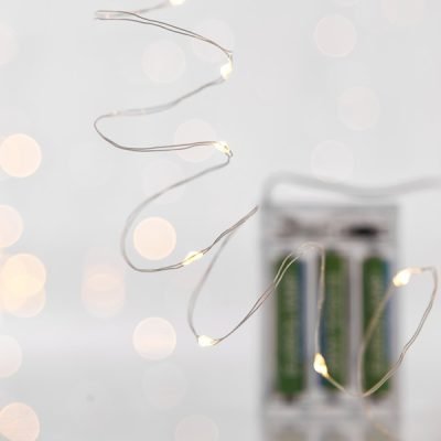 ΣΕΙΡΑ, 20 MINI LED, ΜΠΑΤΑΡΙΑΣ 3xAA, ΧΡΟΝΟΔΙΑΚΟΠΤΗ, ΑΣΗΜΙ ΧΑΛΚΙΝΟ ΚΑΛΩΔΙΟ, ΘΕΡΜΟ ΛΕΥΚΟ LED ANA 10cm, ΠΡΟΕΚΤΑΣΗ ΠΑΡΟΧΗΣ 10cm, IP20 (600-07921)