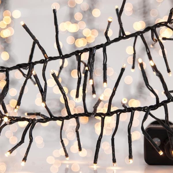 CLUSTER 9m, 1152 LED 3mm, 31V ΜΕΤΑΣΧΗΜΑΤΙΣΤΗ, 8 ΠΡΟΓΡΑΜΜΑΤΑ & ΜΝΗΜΗ, ΠΡΑΣΙΝΟ PVC ΚΑΛΩΔΙΟ, ΘΕΡΜΟ ΛΕΥΚΟ LED, ΠΡΟΕΚΤΑΣΗ ΠΑΡΟΧΗΣ 3m, ΙΡ44 (600-11341)