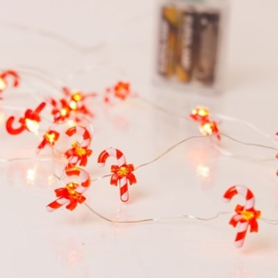 ΣΕΙΡΑ, 20 MINI LED, ΖΑΧΑΡΩΤΟ ΜΕ KOKKINO ΦΙΟΓΚΟ, ΜΠΑΤΑΡΙΑΣ 3xAA, ΧΡΟΝΟΔΙΑΚΟΠΤΗ, ΑΣΗΜΙ ΧΑΛΚΙΝΟ ΚΑΛΩΔΙΟ, ΘΕΡΜΟ ΛΕΥΚΟ LED ΑΝΑ 10cm, ΠΡΟΕΚΤΑΣΗ ΠΑΡΟΧΗΣ 30cm, IP20 (600-03356)
