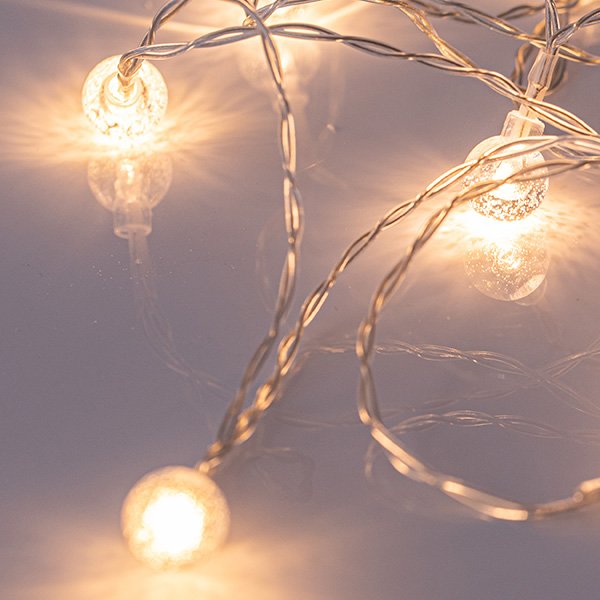 ΣΕΙΡΑ, 10 LED 5mm, ΑΚΡΥΛΙΚΕΣ ΔΙΑΦΑΝΕΣ ΜΠΑΛΕΣ 1.8cm, ΜΠΑΤΑΡΙΑΣ 3xAA, ΔΙΑΦΑΝΟ PVC ΚΑΛΩΔΙΟ, ΘΕΡΜΟ ΛΕΥΚΟ LED ΑΝΑ 15cm, ΠΡΟΕΚΤΑΣΗ ΠΑΡΟΧΗΣ 50cm, IP20 (600-11248) - Image 3